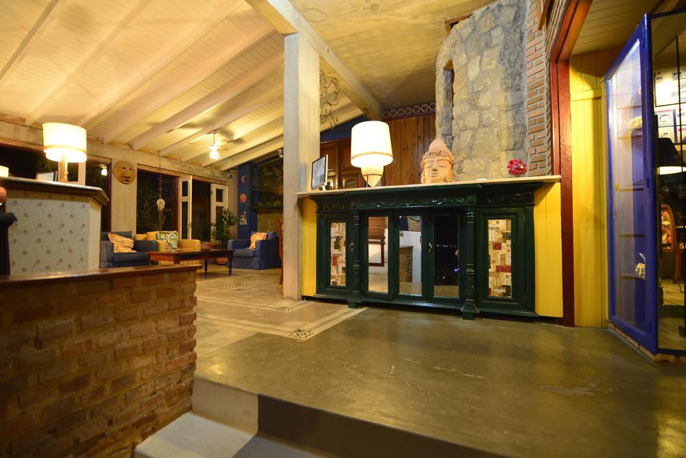 Hotel Pousada Maison Joly Ilhabela Esterno foto