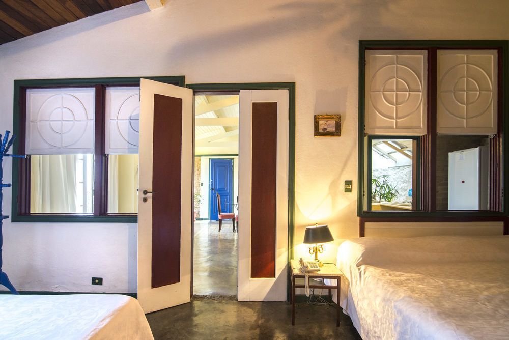 Hotel Pousada Maison Joly Ilhabela Esterno foto